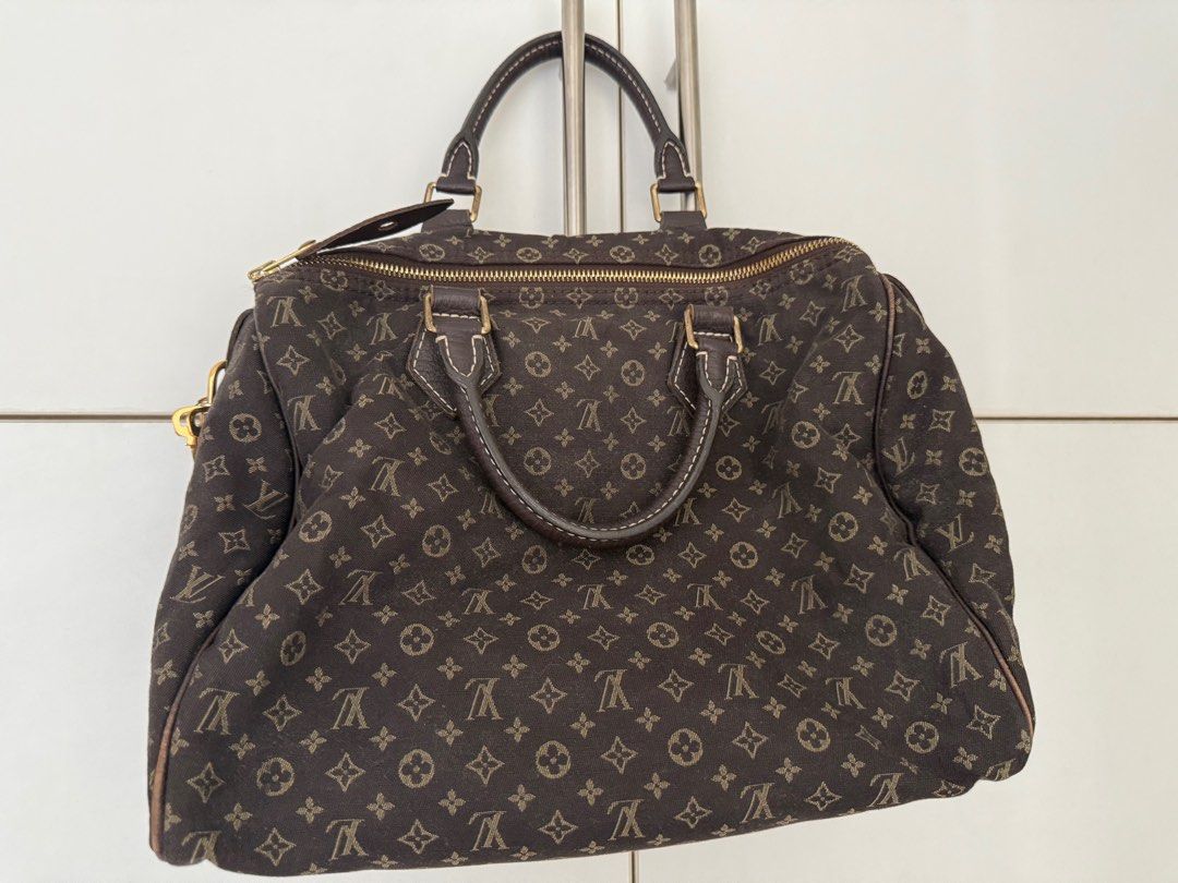 LV Speedy 30 Mini Lin (Category: Luxury Bags & Wallets) located in Makati City. Submitted by kylusamsung (Listing ID 1364104797, Image 1). Description: Louis Vuitton Speedy 30 Mini Lin Authentic - bought in HK canton road LV year 2009 No dust bag, no authentication card .