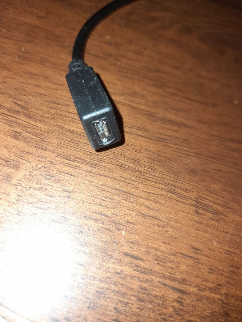 Micro USB Male to Micro USB Female (Category: Cables & Adaptors) located in Las Pinas. Submitted by ninodpmas (Listing ID 1364221611, Image 2). Description: Micro USB Male to Micro USB Female.