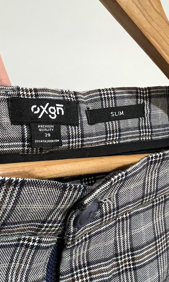 Oxygen Checkered Trousers (Category: Trousers) located in Taguig. Submitted by sean.roxas (Listing ID 1364101397, Image 2). Description: Oxygen Checkered Trousers.