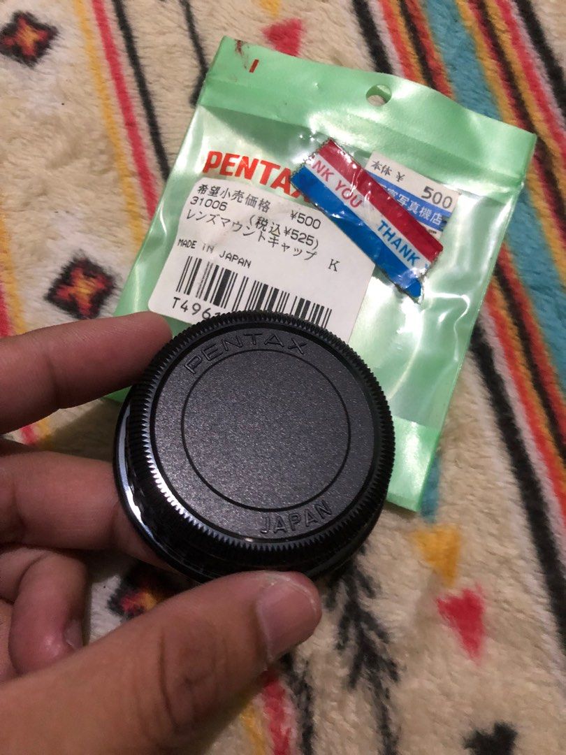 Pentax lens cover cap (Category: Other Photography Accessories) located in Quezon City. Submitted by markgolveo (Listing ID 1364197834, Image 1). Description: Pentax lens cover cap.