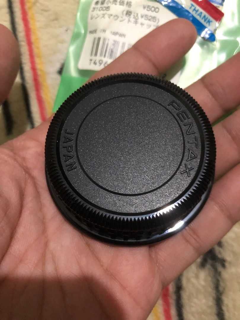 Pentax lens cover cap (Category: Other Photography Accessories) located in Quezon City. Submitted by markgolveo (Listing ID 1364197834, Image 3). Description: Pentax lens cover cap.