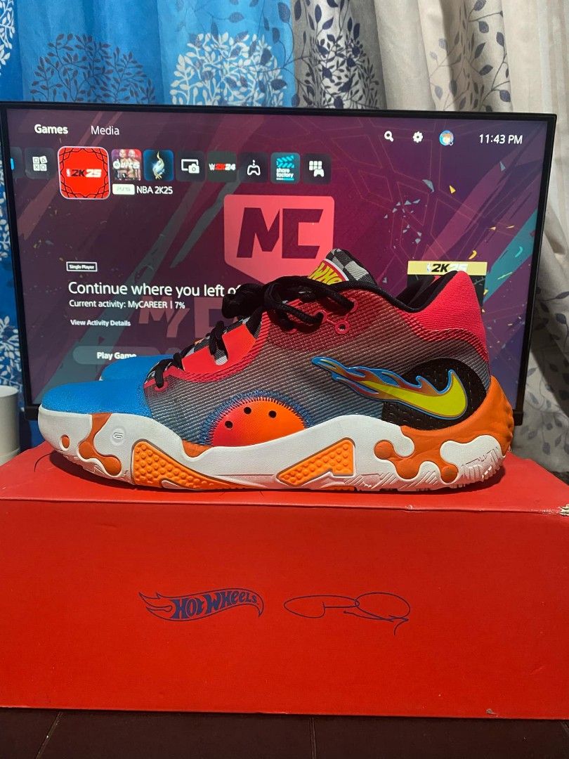 PG 6 HOTWHEELS LIMITED EDITION (Category: Casual Shoes) located in Pateros City. Submitted by funkytimer (Listing ID 1364205501, Image 2). Description: FOR SALE PG 6 HOTWHEELS LIMITED EDITION RARE PAIR SIZE 9 USED 4X COMPLETE WITH OG BOX AND INSERTS 4.5K ONLY TAGUIG AREA.
