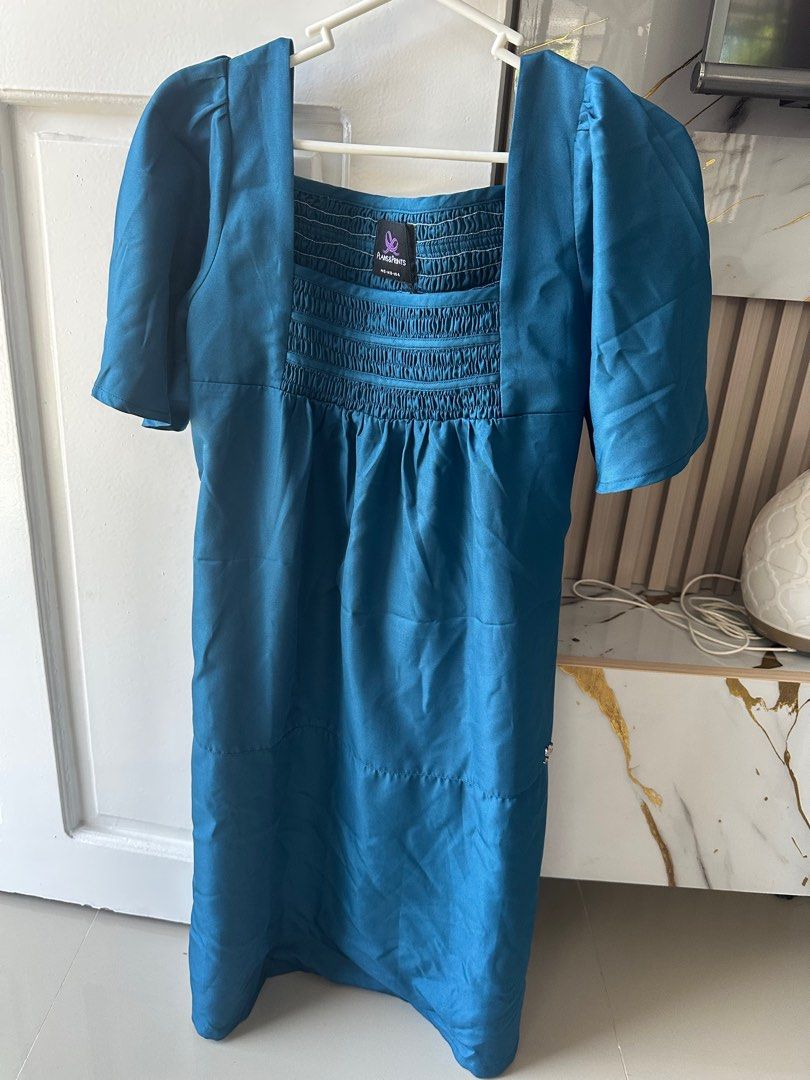 Plains and prints dress (Category: Dresses) located in Davao. Submitted by jguimalan (Listing ID 1364081630, Image 3). Description: 1500 if you buy both 1pc at 800 Tag removed but unused Maternity dress, lagpas kunti sa knee for 5’2”.