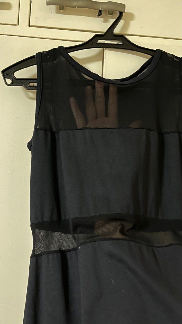 Semi formal black mesh dress (Category: Dresses) located in Pasig City. Submitted by declutter.jr (Listing ID 1364114928, Image 3). Description: No when worns.