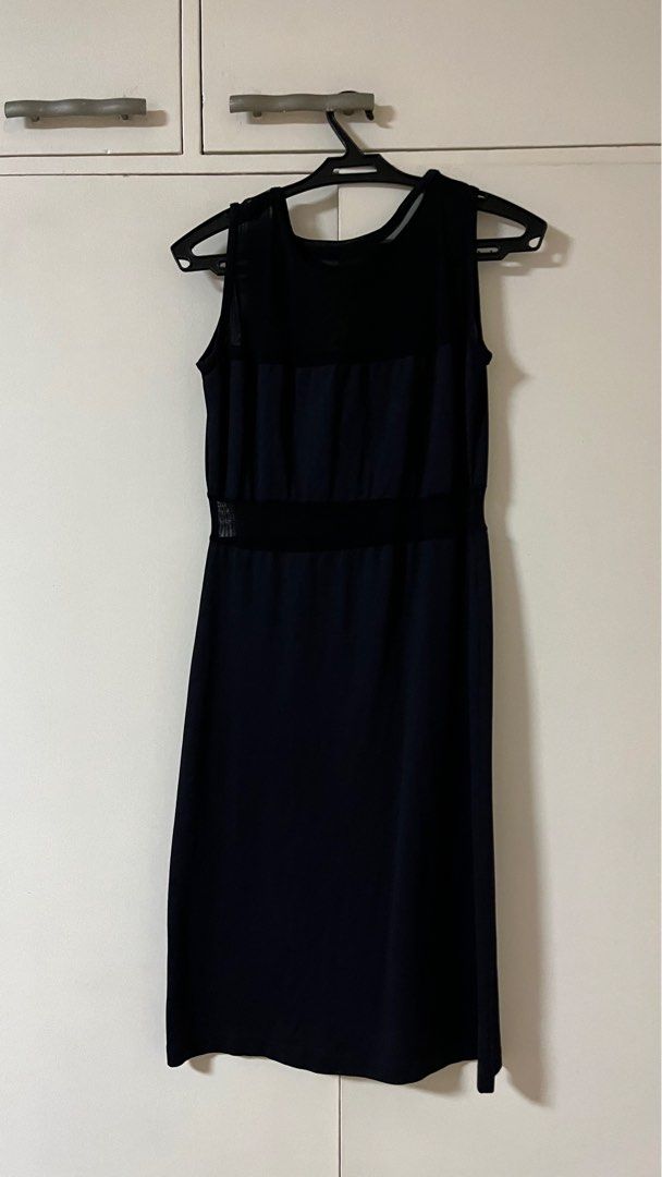 Semi formal black mesh dress (Category: Dresses) located in Pasig City. Submitted by declutter.jr (Listing ID 1364114928, Image 2). Description: No when worns.