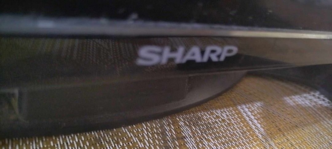 *REPRICED* Sharp Aquos 24 inches TV (Category: TV) located in Pasay City. Submitted by rapcalilung (Listing ID 1364141703, Image 3). Description: Sharp Aquos 24 inches with remote Cable ready Slightly used.