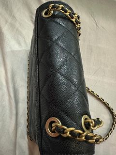 (Category: ) located in . Submitted by yunnshop (Listing ID 1364159470, Image 1). Description: .
