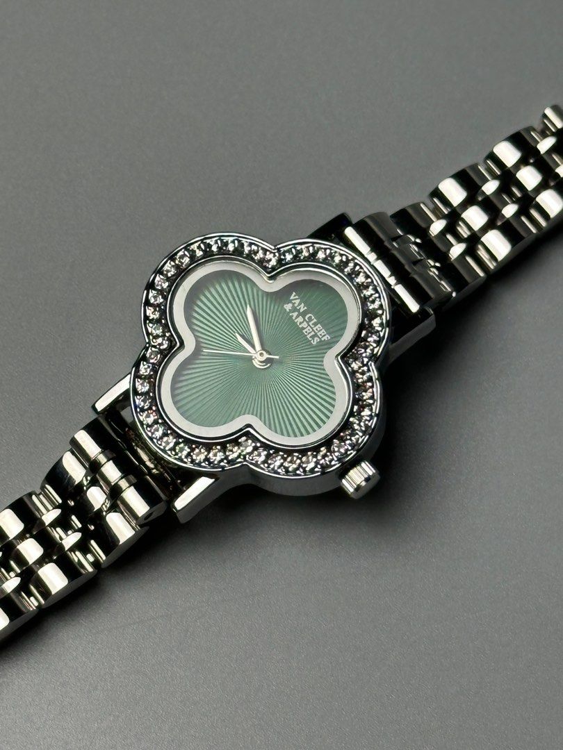 VCA watch (Category: Women's Watches) located in Manila. Submitted by dough_lux (Listing ID 1364146271, Image 3). Description: .
