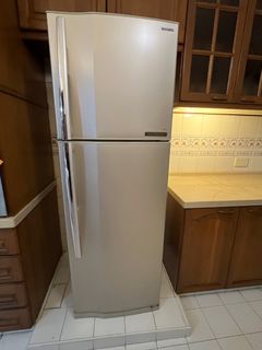 (Category: ) located in . Submitted by ceclee (Listing ID 1364281905, Image 1). Description: .