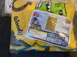 （分類：）位於 。 由 abigfish 提交（商品編號 1364353567，圖片 1）。簡介： 。