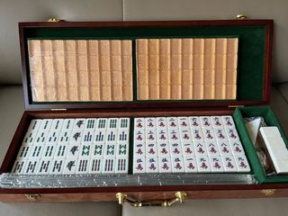 （分類：）位於 。 由 conniecm 提交（商品編號 1364253195，圖片 1）。簡介： 。