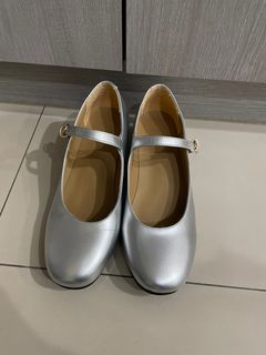 由 dory29 (刊登 ID 1364383236，圖片 1) 提交，位於 的 (類別：)，說明：。