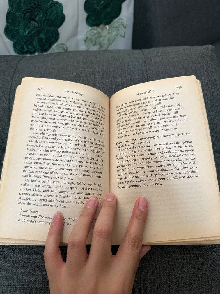 A Good War (Category: Storybooks) located in Makati City. Submitted by ralfunny (Listing ID 1364240402, Image 3). Description: .