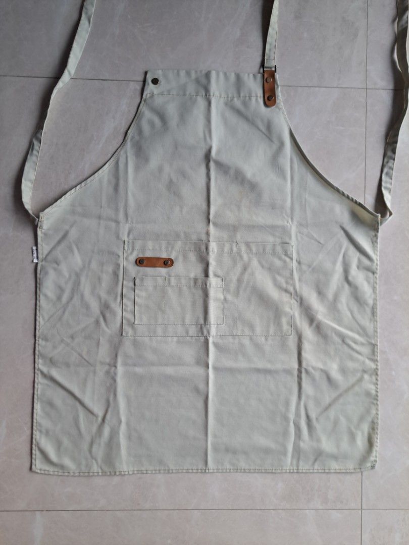 Apron65074413730818115