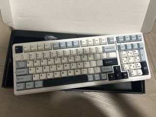 (Category: ) located in . Submitted by evangelinez (Listing ID 1364391946, Image 1). Description: .
