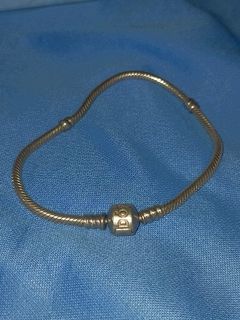 Authentic Pandora Barrel Clasp Bracelet 20 cm