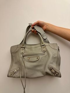 （分類：）位於 。 由 fn6312 提交（商品編號 1364331523，圖片 1）。簡介： 。