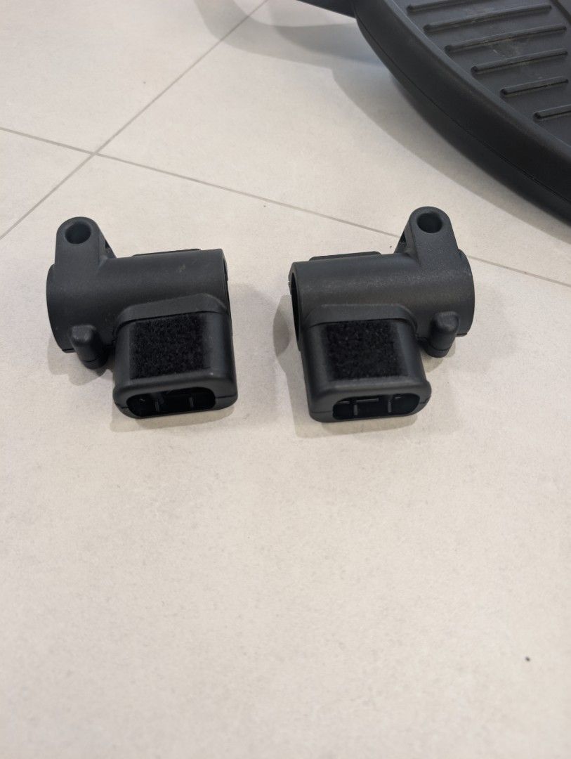 Bugaboo Stroller Parts (Category: Strollers) located in Singapore. Submitted by silvermo (Listing ID 1364330708, Image 2). Description: Selling a set of well-used Bugaboo stroller parts. The set includes the base, a wheel, and adapter for the bugaboo bee series. All parts are in good working condition, but show signs of wear and tear from use. Perfect for those looking for replacement parts or to upgrade their existing stroller..