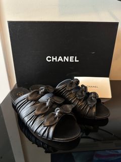 (Category: ) located in . Submitted by extra.beauty.fashion.items (Listing ID 1364277076, Image 1). Description: .