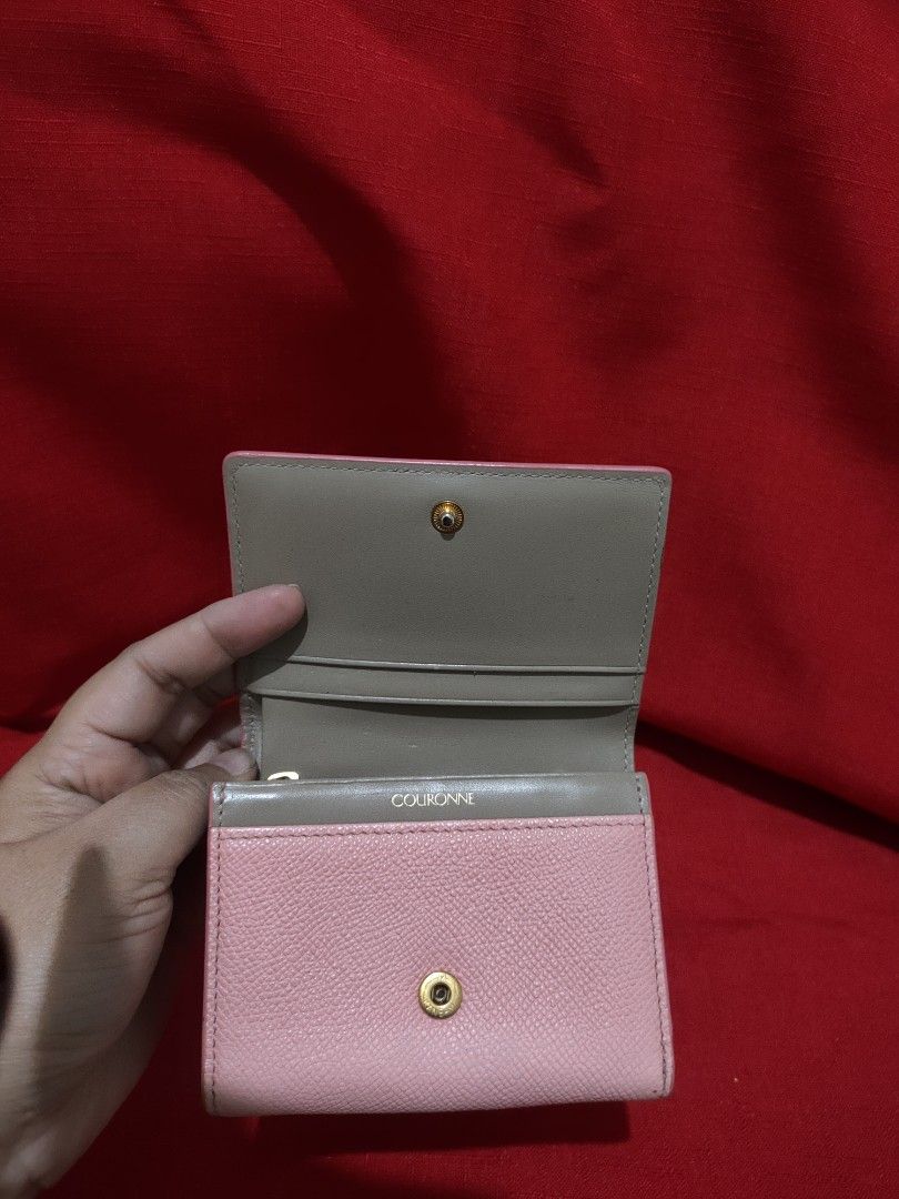 Courrone Small wallet (Category: Luxury Bags & Wallets) located in Quezon City. Submitted by mekaymaldi57528 (Listing ID 1364249994, Image 2). Description: .