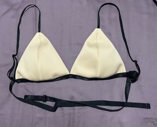 (Category: ) located in . Submitted by dressesonly (Listing ID 1364340931, Image 1). Description: .