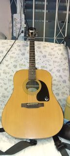 Epiphone DR-100 NA  acoustic guitar wih elixiir strings