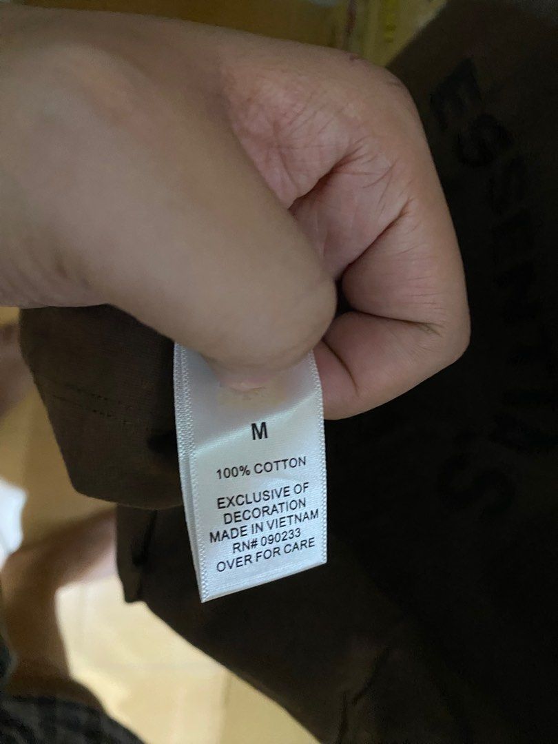 Essentials Fear of God Tee (Category: Tshirts & Polo Shirts ) located in Manila. Submitted by 19hunnid (Listing ID 1364319785, Image 3). Description: Essentials Fear of God Tee SS20 Color: Choco Brown Condition: Brand new Size Medium on tag 24x29 (color may vary due to lighting).