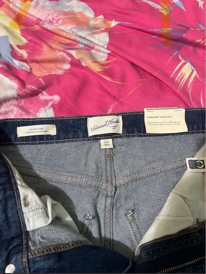 Flare Pants size 25-26 (Category: Jeans) located in Agoo. Submitted by roxylovedth (Listing ID 1364237129, Image 3). Description: .