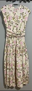 (Category: ) located in . Submitted by dressesonly (Listing ID 1364237516, Image 1). Description: .