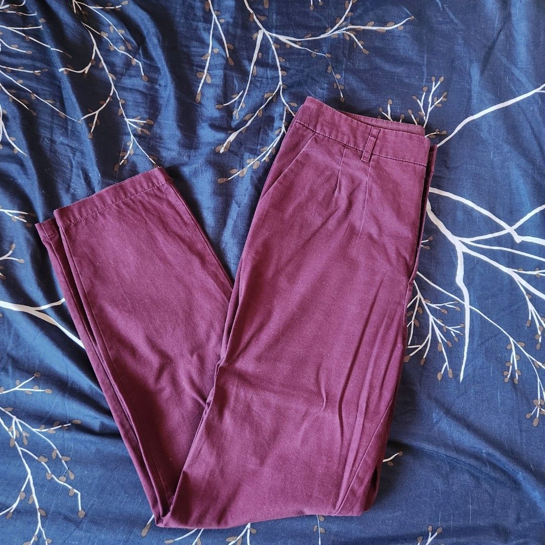 Forever 21 colored pants (Category: Other Bottoms) located in Cainta. Submitted by andrthings (Listing ID 1364289318, Image 2). Description: .