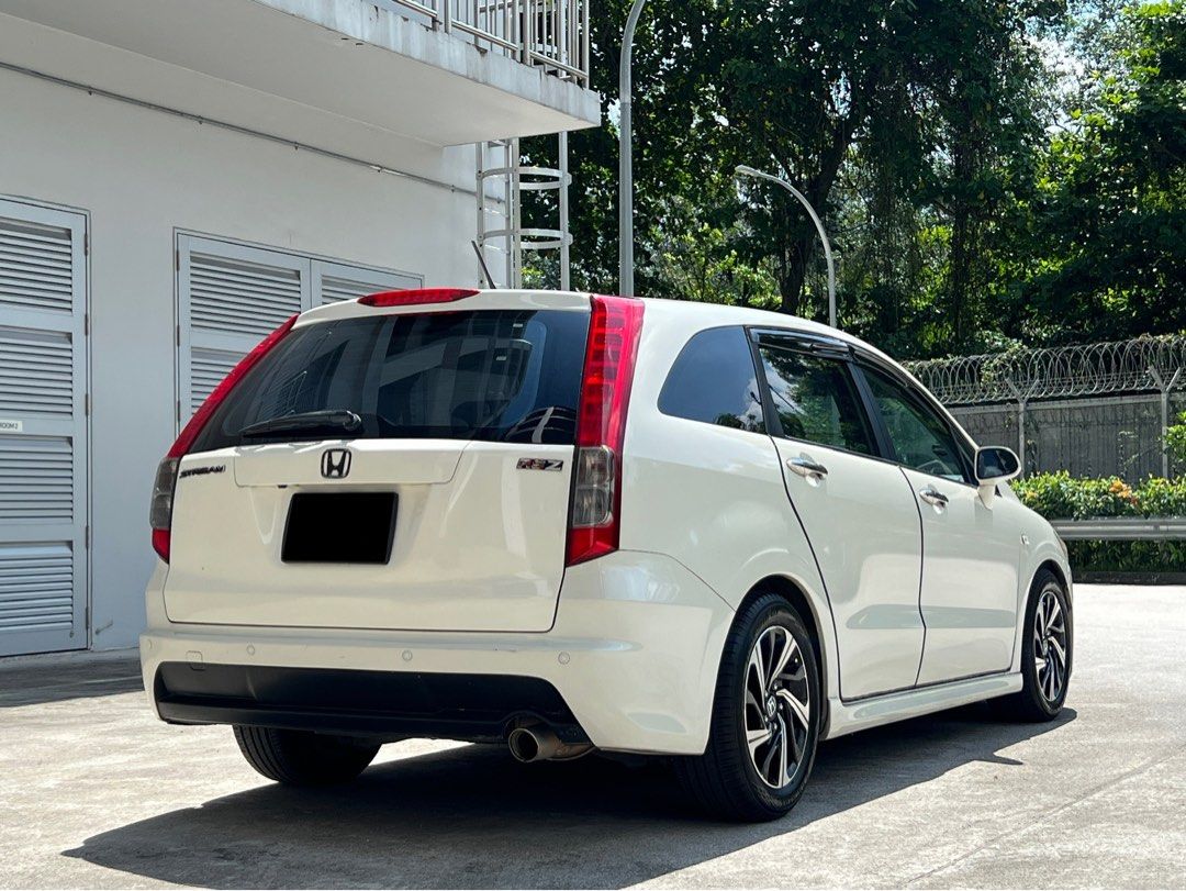 Honda Stream 1.8 Sunroof (A)62886406037121112