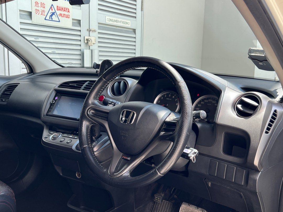 Honda Stream 1.8 Sunroof (A)62886406037121113