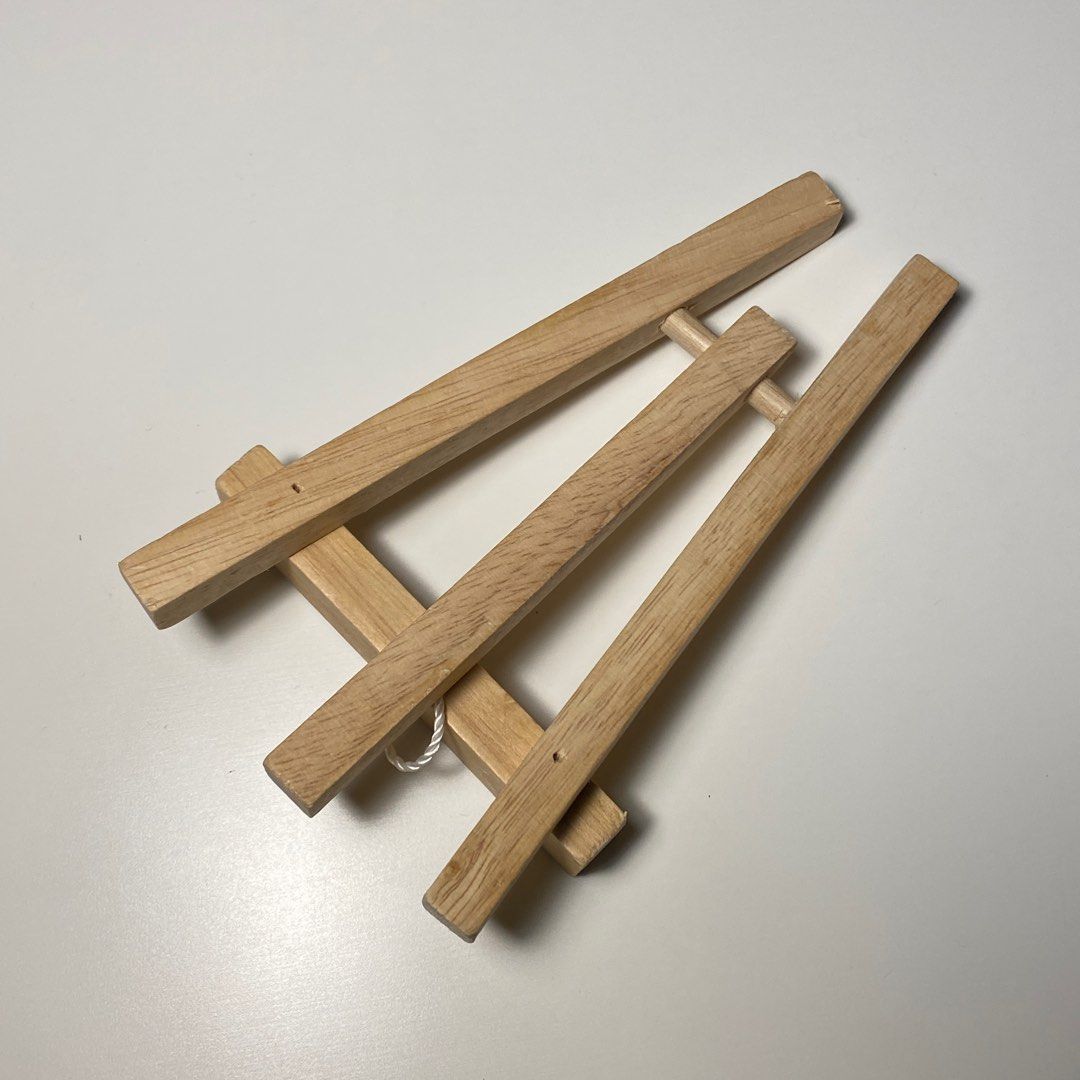 Mini Easel Stand (Category: Art & Prints) located in Las Pinas. Submitted by tobios (Listing ID 1364329446, Image 2). Description: Actually functioning mini easel, 6in tall. LOC: Las Piñas, Metro Manila MOP: GCash MOD: Gogo Xpress, J&T, or same day delivery (shipping fee shouldered by buyer).