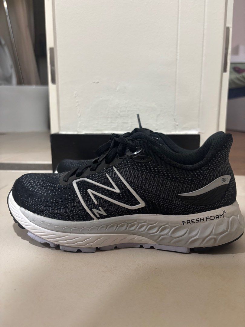 New Balance Fresh Foam Size 5 (Category: Sneakers) located in Manila. Submitted by declutteringsale_ (Listing ID 1364281024, Image 2). Description: .