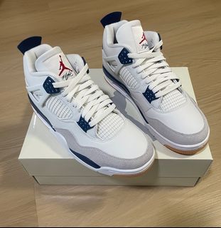 (Category: ) located in . Submitted by ilovesneakerzz (Listing ID 1364278593, Image 1). Description: .