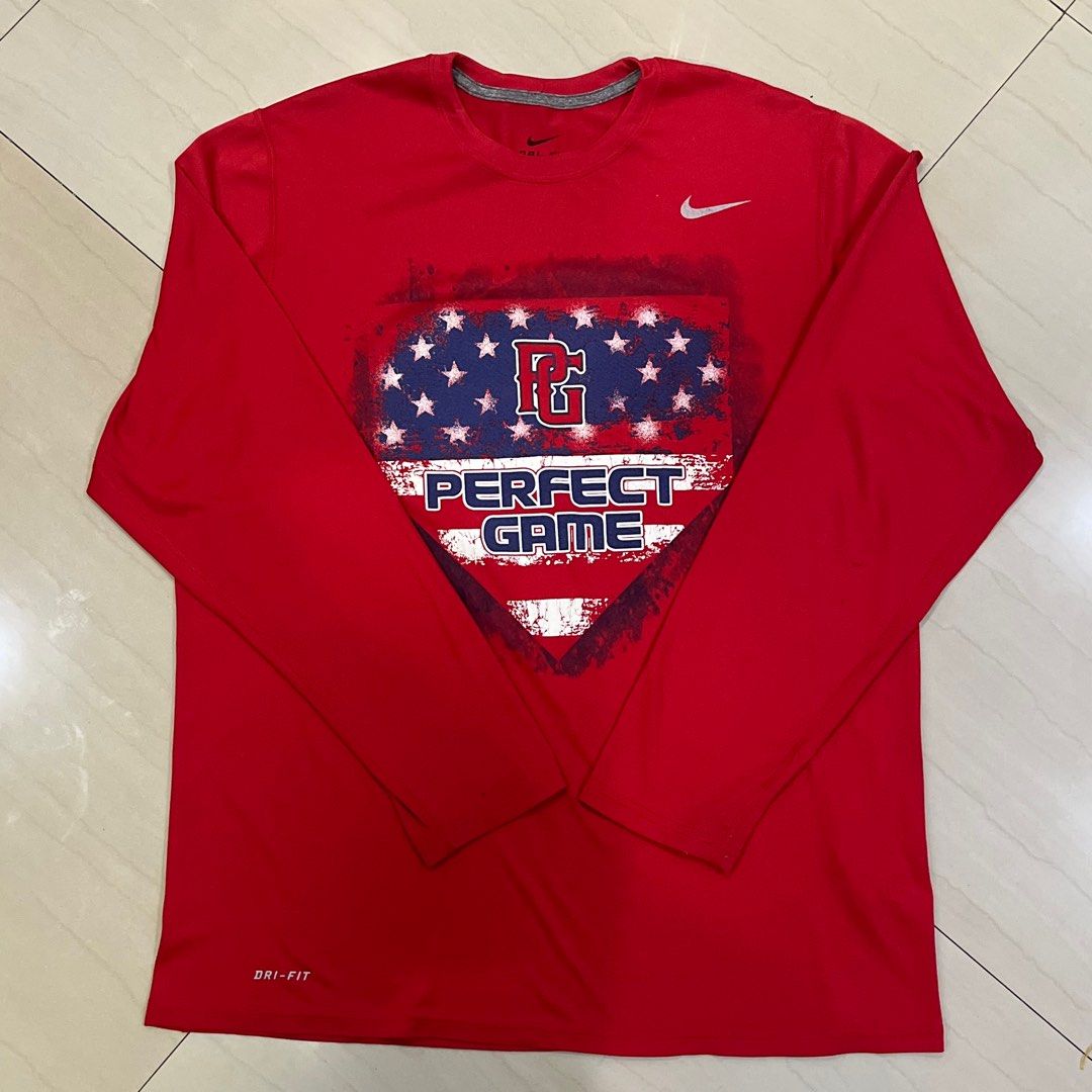 (Owned) Nike Perfect Game - Red Long Sleeves (Category: Activewear) located in Ozamiz City. Submitted by thriftrevival (Listing ID 1364336130, Image 1). Description: Size (Inches & CM) • Chest: 22in or 56cm • Shoulder: 17in or 45cm • Length: 28in or 70cm.