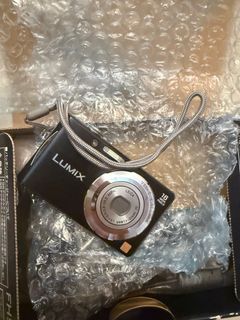 （分類：）位於 。 由 natsukiitem 提交（商品編號 1364376149，圖片 1）。簡介： 。