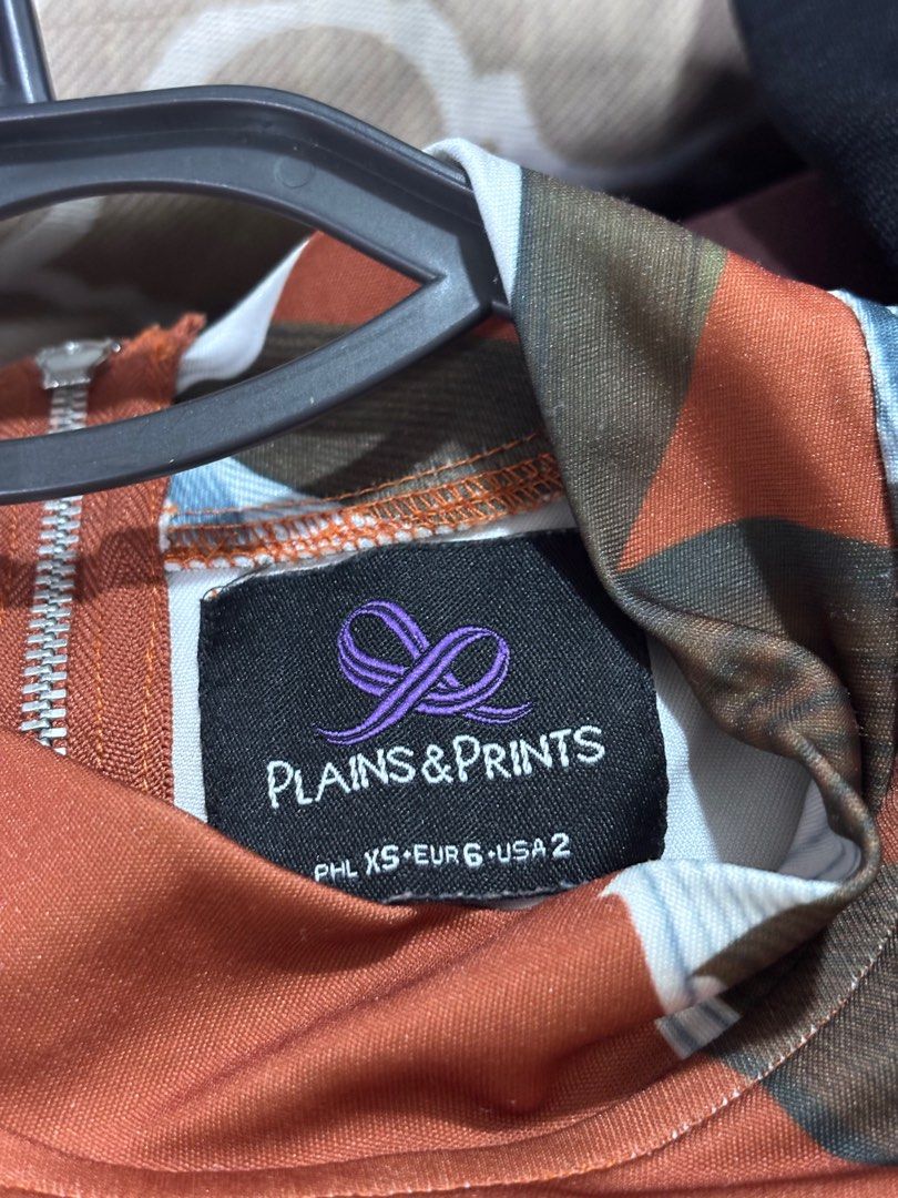 Plains & Prints Dress - Orange Turtleneck (Category: Dresses) located in Manila. Submitted by BossHugo (Listing ID 1364363806, Image 3). Description: 👗Plains & Prints dress Size Small Best fits s-m Needs washing & ironing ₽500 📍Malate Manila / Dasmariñas, Cavite Mop: - Gcash - Bank Transfer - NO COD Shipping - Can do same day delivery within Metro Manila via Lalamove, Angkas/ Grab at the buyer’s expense - LBC for outside Metro Manila. Items are
