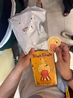 (Category: ) located in . Submitted by jongjongjiong (Listing ID 1364324298, Image 1). Description: .