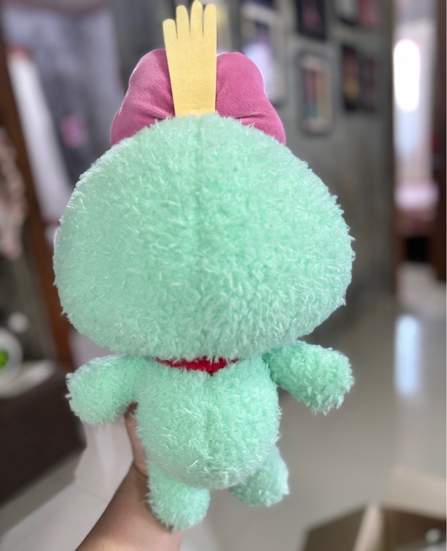 Scrump Plush (Category: Plushies & Soft Toys) located in Batangas. Submitted by nicavely (Listing ID 1364284880, Image 2). Description: 10/10 condi.