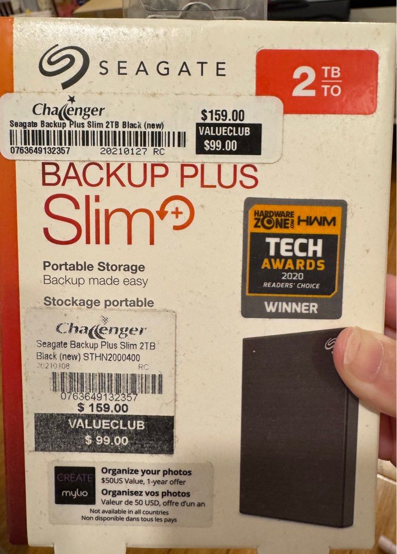 Seagate 2TB hard drive63140171845251110