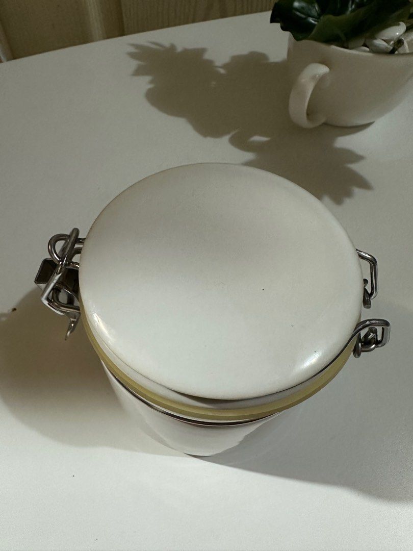 Small Ceramic Canister plain white (Category: Coffee & Tea Tableware) located in Davao. Submitted by favoritepreloved (Listing ID 1364344118, Image 2). Description: Height: 9.5cm Diameter: 9.5cm.