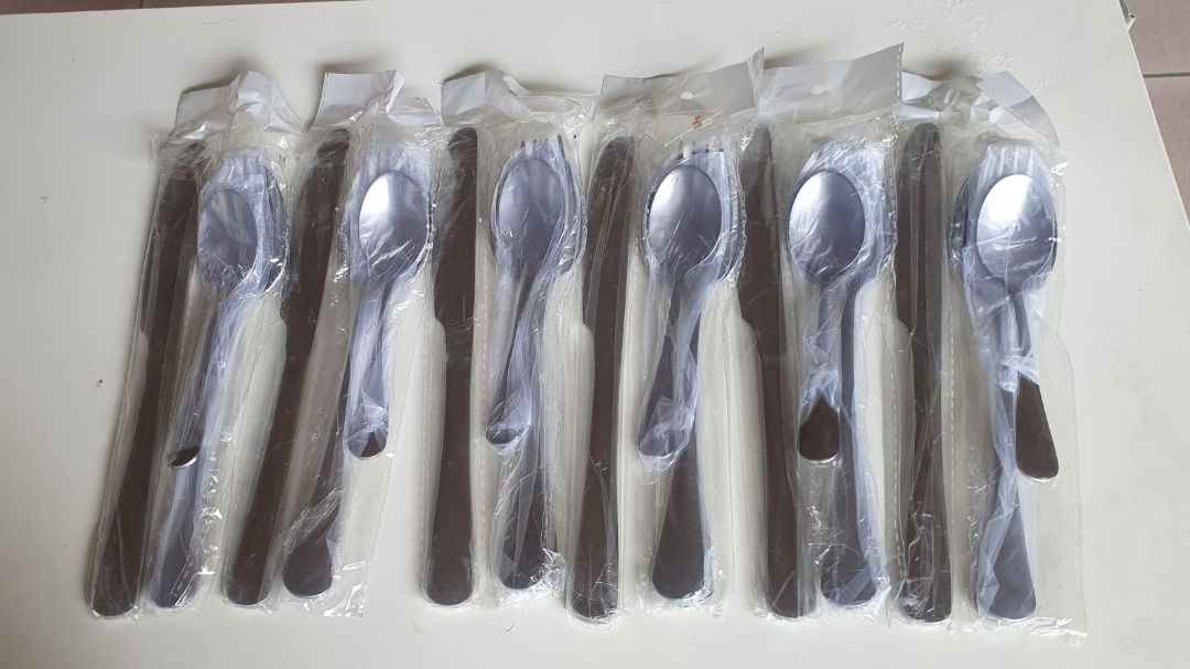 Spoon Fork Knife Teaspoon Set of 6 (Category: Dinnerware & Cutlery) located in Marikina City. Submitted by abaddi (Listing ID 1364352538, Image 2). Description: Spoon, Fork, Knife, Teaspoon Set of 6 Loc: Marikina Heights Shipping c/o buyer Rfs: Never used, nakatambak lang.