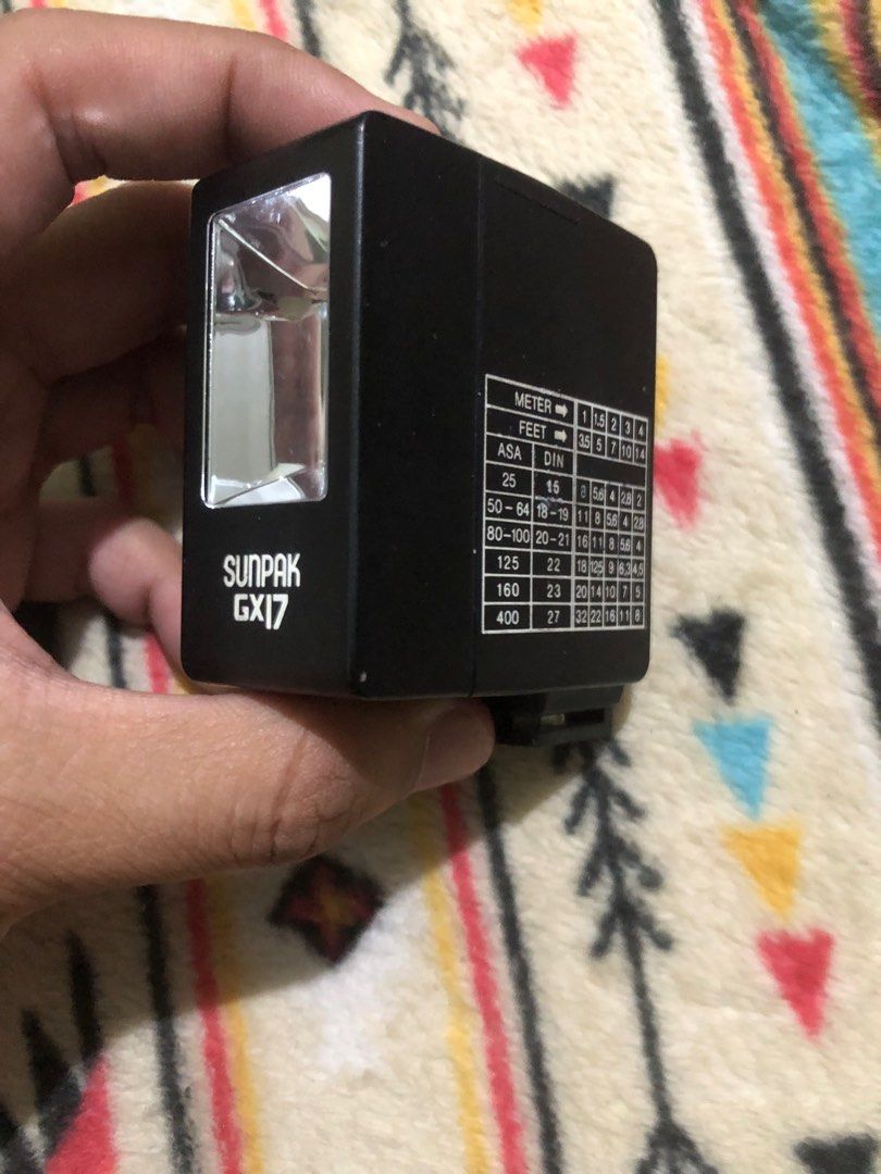 Sunpak GX17 (Category: Flashes) located in Quezon City. Submitted by markgolveo (Listing ID 1364323024, Image 2). Description: Sunpak GX17.