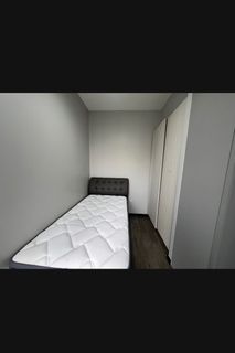 (Category: ) located in . Submitted by 29ccam (Listing ID 1364365061, Image 1). Description: .