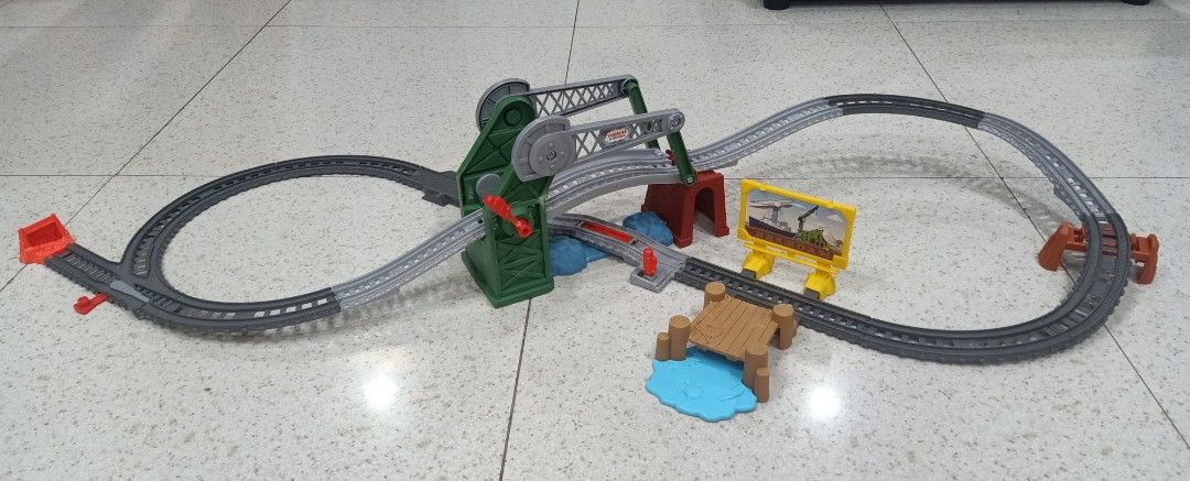 Thomas & Friends Bridge Lift Complete Tract only EUC No Train & Boat (Category: Vehicle & Diecast Models) located in Rodriguez. Submitted by gwenetrg (Listing ID 1364233494, Image 1). Description: Thomas & Friends Bridge Lift Complete Tract only EUC No Train & Boat 1500 PRELOVED San Jose Rodriguez Rizal Location REMINDERS: All items are PRELOVED/SURPLUS from U.K. , U. S. & Japan Kindly ''MANAGE YOUR EXPECTATIONS'' ALL ITEMS DECLARED AS IS ''WHAT 
