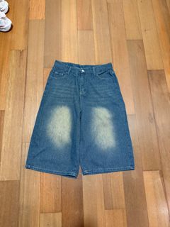 (Category: ) located in . Submitted by ecthrifttt (Listing ID 1364307724, Image 1). Description: .