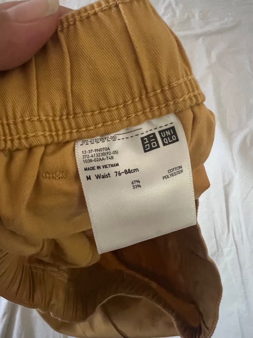 Uniqlo Men’s Shorts (Category: Shorts) located in Paranaque City. Submitted by arkingls (Listing ID 1364262989, Image 3). Description: Garterized Used less than 5x .