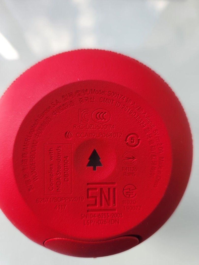 Wonderboom 2 Bluetooth Speaker (Category: Portable Audio Accessories) located in Singapore. Submitted by peach01 (Listing ID 1364361063, Image 2). Description: hardly used.