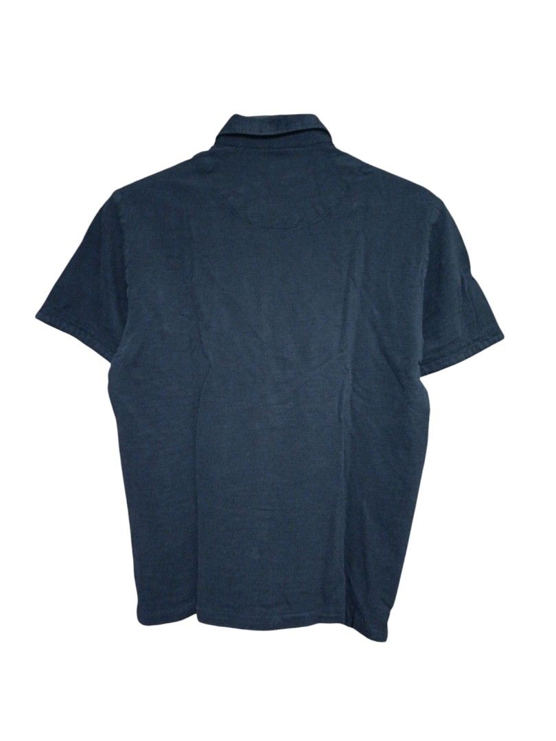 Zara Henley Polo Shirt (Category: Tshirts & Polo Shirts ) located in Makati City. Submitted by inxsstuff (Listing ID 1364306525, Image 2). Description: Zara Henley Polo Shirt 4-button down Medium Payment via Gcash or BPI.